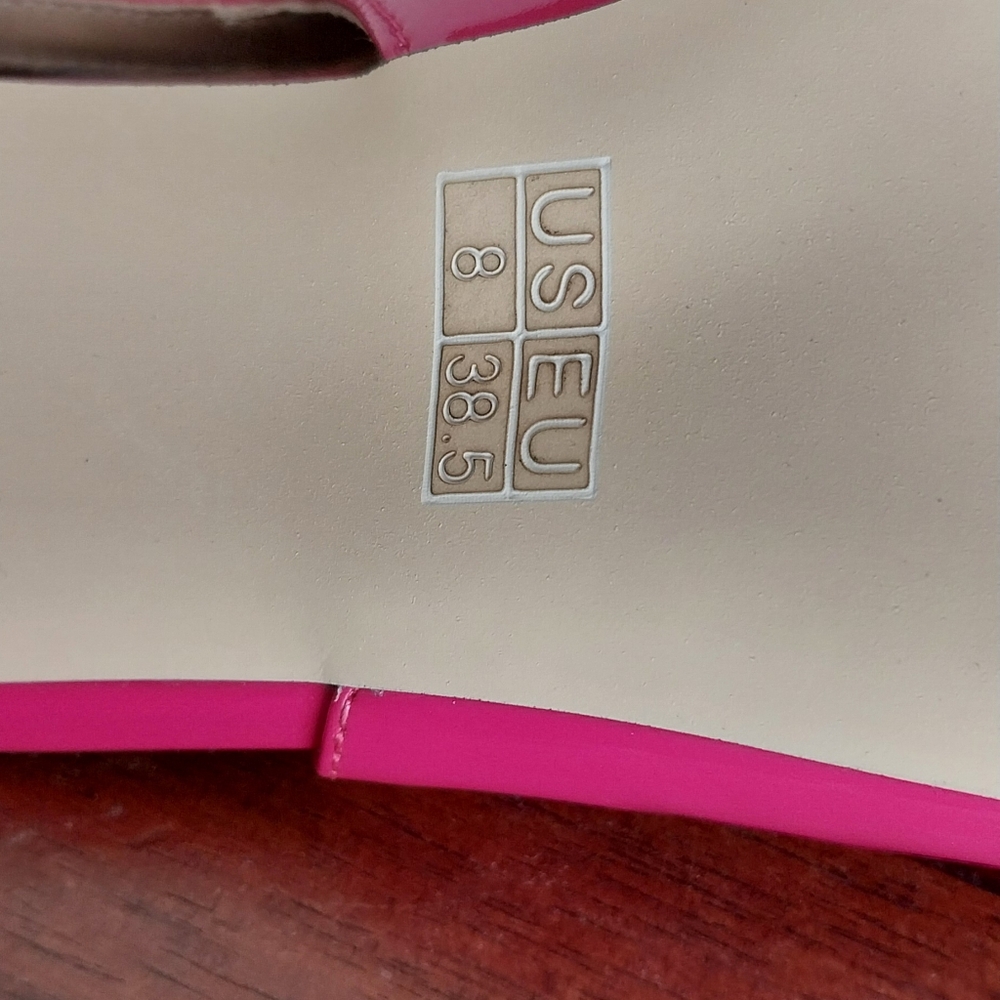 Fucshia Pink Patent Leather Slingback Heels - Picture 5 of 11